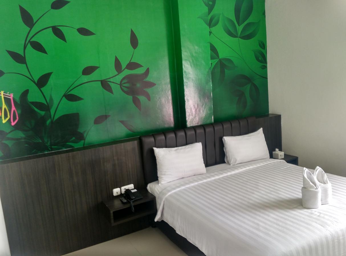 Grand Indobaru Hotel Selatpanjang Eksteriør bilde