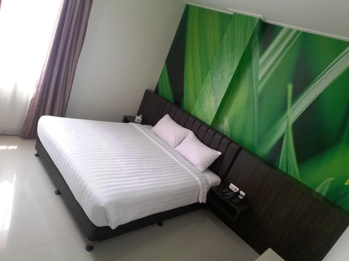 Grand Indobaru Hotel Selatpanjang Eksteriør bilde