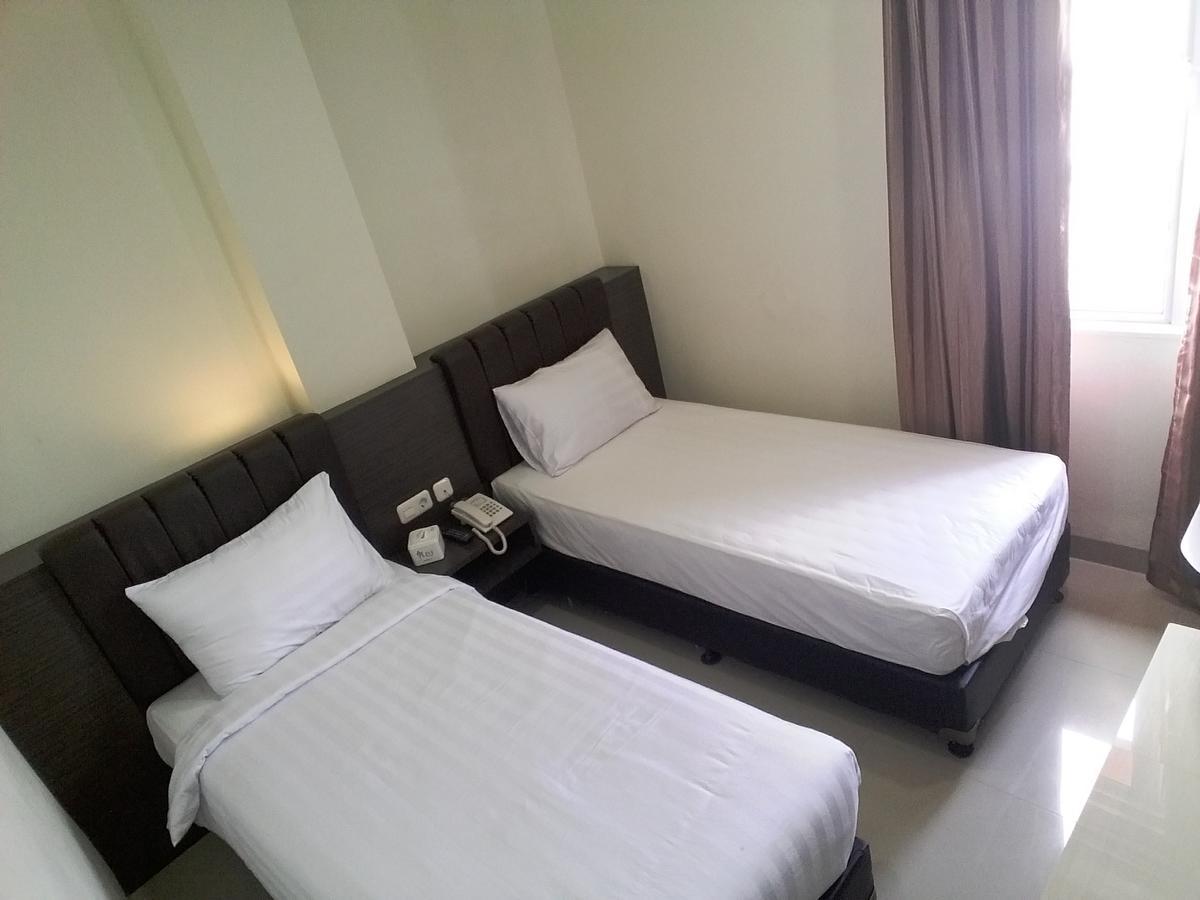 Grand Indobaru Hotel Selatpanjang Eksteriør bilde