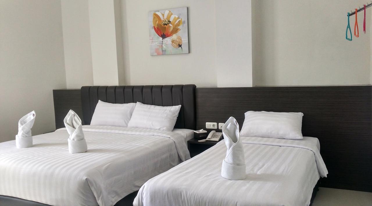 Grand Indobaru Hotel Selatpanjang Eksteriør bilde