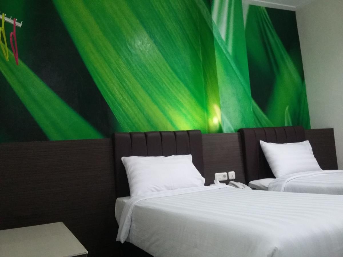 Grand Indobaru Hotel Selatpanjang Eksteriør bilde