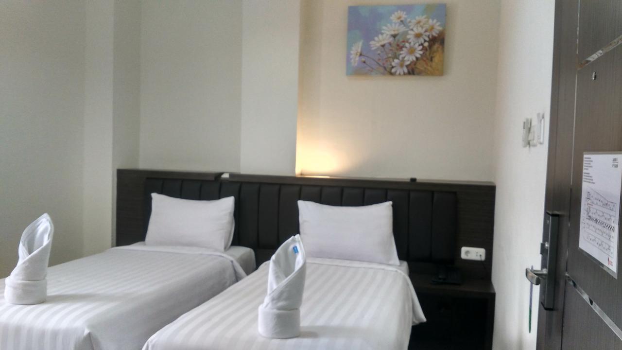Grand Indobaru Hotel Selatpanjang Eksteriør bilde